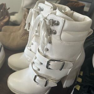 Elegant White Lace-Up Women's Boots